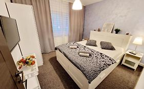 Marcos Apartments - Stanisoarei - self check-in